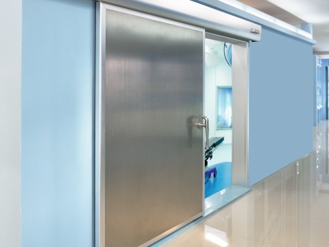 Medical door 