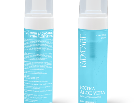 Bọt vệ sinh: Ladycare Extra Aloe Vera